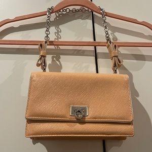 Salvatore Ferragamo Leather Pink Shoulder Bag